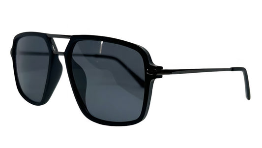 EK-6250 – Lentes de Sol Cuadrados con Puente Metálico y Acabado Opaco